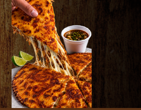 Birria pizza